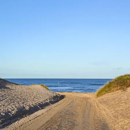 Stunning In With Kitchen